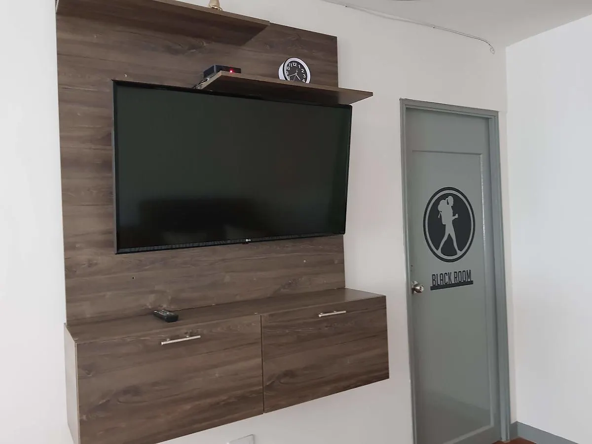 Backpackers Inn Medellin Guest house