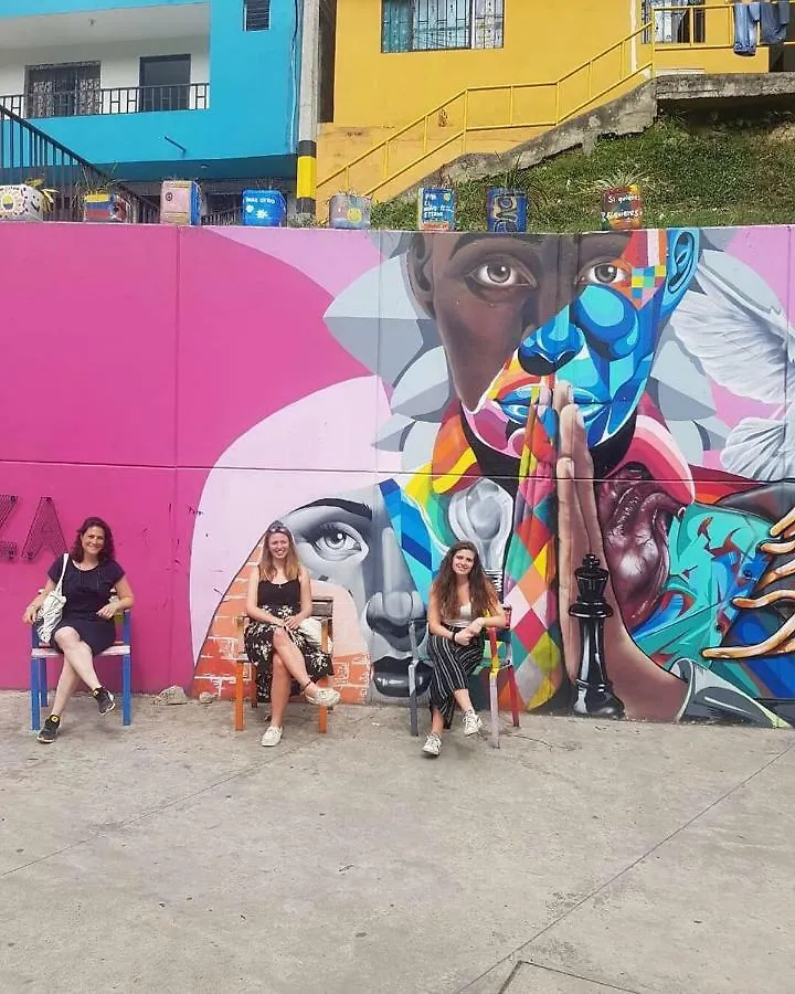 ** Guest house Backpackers Inn Medellin Colombia