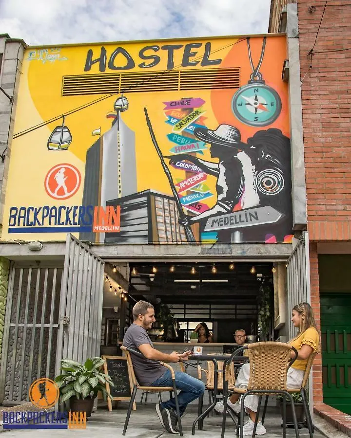 Backpackers Inn Medellin contacts