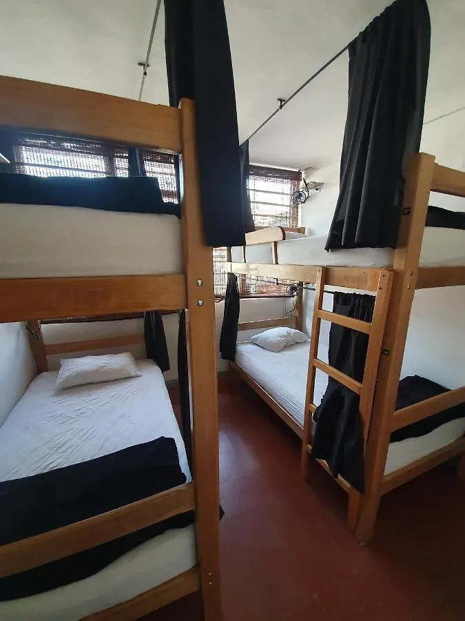 Backpackers Inn Medellin 2*,  Colombia